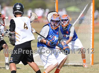 Thumbnail 3 in Bishop Gorman vs Gilbert Tiger photogallery.