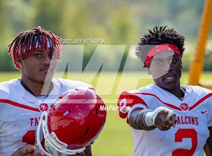 Thumbnail 3 in Seventy-First @ Purnell Swett photogallery.