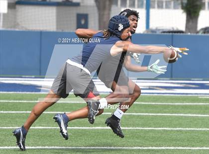 Thumbnail 1 in St. John Bosco vs. Centennial  (Brave 8 Invitational) photogallery.