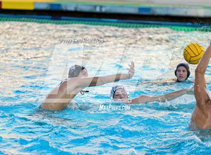 Thumbnail 2 in Santana v La Jolla (CIF SS Division II Regional Semifinal) photogallery.