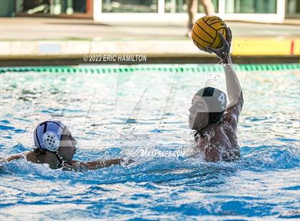 Thumbnail 1 in Santana v La Jolla (CIF SS Division II Regional Semifinal) photogallery.