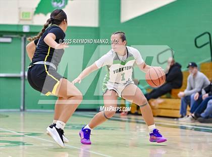 Thumbnail 3 in Northeastern @ Yorktown photogallery.