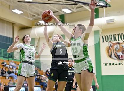 Thumbnail 1 in Northeastern @ Yorktown photogallery.