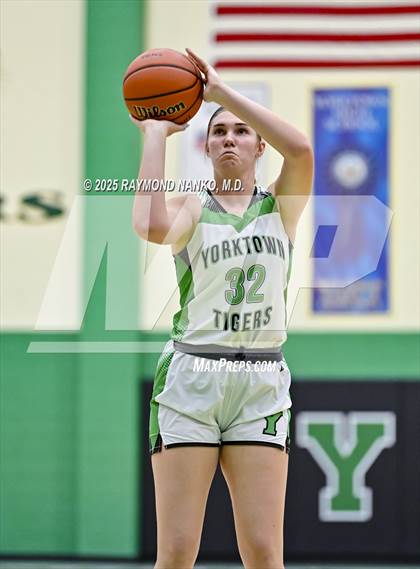 Thumbnail 2 in Northeastern @ Yorktown photogallery.