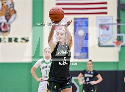 Thumbnail 3 in Northeastern @ Yorktown photogallery.