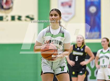 Thumbnail 1 in Northeastern @ Yorktown photogallery.