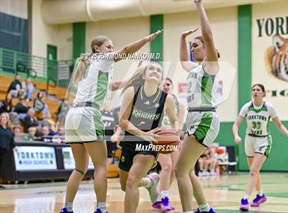 Thumbnail 2 in Northeastern @ Yorktown photogallery.