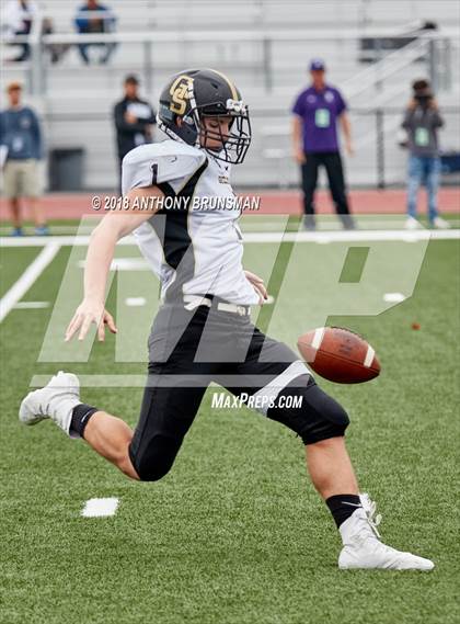 Thumbnail 3 in Denair vs. Golden Sierra (CIF SJS D7 Final) photogallery.