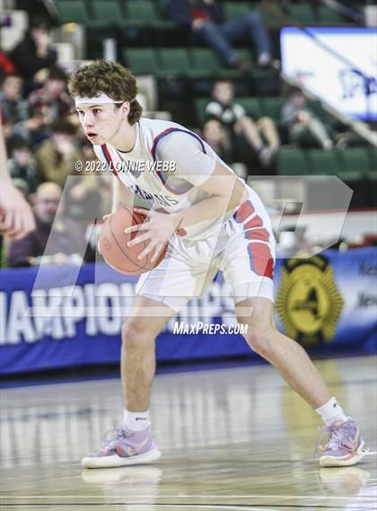 Thumbnail 1 in Manhasset vs New Hartford (NYSPHSAA Class A Final) photogallery.