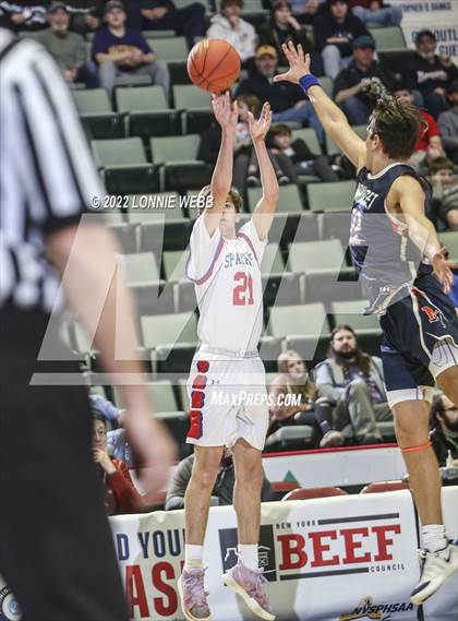 Thumbnail 3 in Manhasset vs New Hartford (NYSPHSAA Class A Final) photogallery.