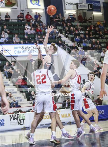 Thumbnail 1 in Manhasset vs New Hartford (NYSPHSAA Class A Final) photogallery.