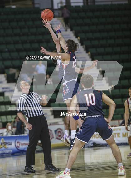 Thumbnail 3 in Manhasset vs New Hartford (NYSPHSAA Class A Final) photogallery.