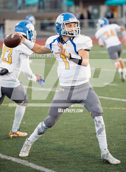 Thumbnail 2 in Stadium @ Bonney Lake photogallery.