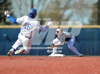 Thumbnail 2 in Bishop Grimes vs Westhill photogallery.