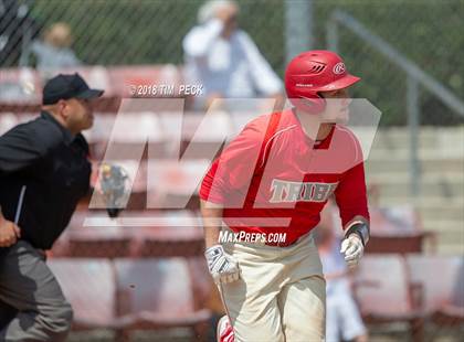 Thumbnail 3 in Dana Hills vs. Bountiful photogallery.