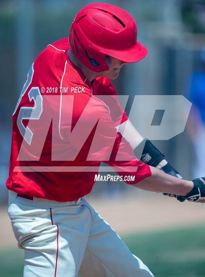 Thumbnail 3 in Dana Hills vs. Bountiful photogallery.