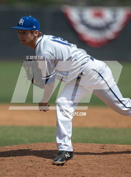 Thumbnail 2 in Dana Hills vs. Bountiful photogallery.