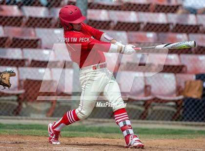 Thumbnail 3 in Dana Hills vs. Bountiful photogallery.