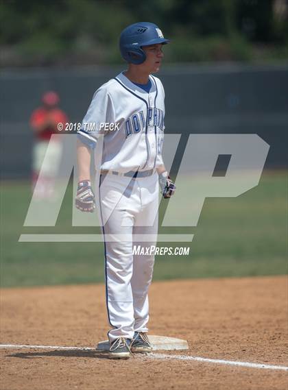 Thumbnail 2 in Dana Hills vs. Bountiful photogallery.