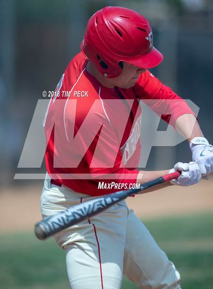 Thumbnail 3 in Dana Hills vs. Bountiful photogallery.