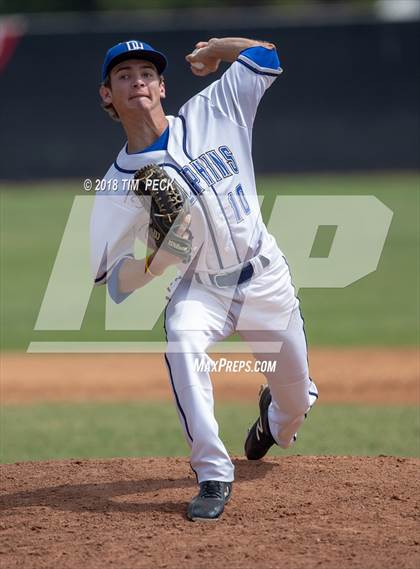 Thumbnail 3 in Dana Hills vs. Bountiful photogallery.