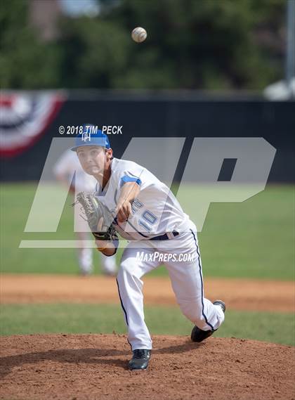 Thumbnail 2 in Dana Hills vs. Bountiful photogallery.