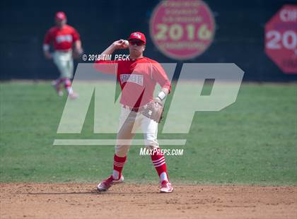Thumbnail 3 in Dana Hills vs. Bountiful photogallery.
