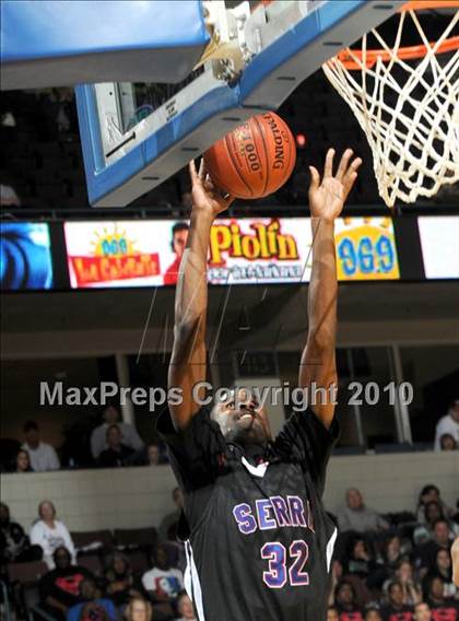 Thumbnail 3 in Bishop O'Dowd vs. Serra (CIF State D3 Final) photogallery.