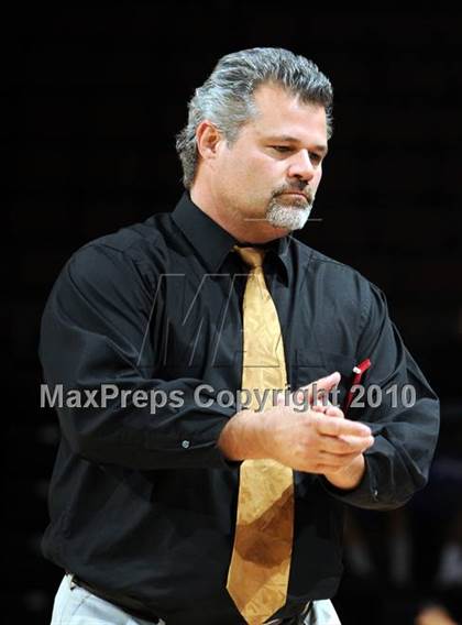 Thumbnail 3 in Bishop O'Dowd vs. Serra (CIF State D3 Final) photogallery.