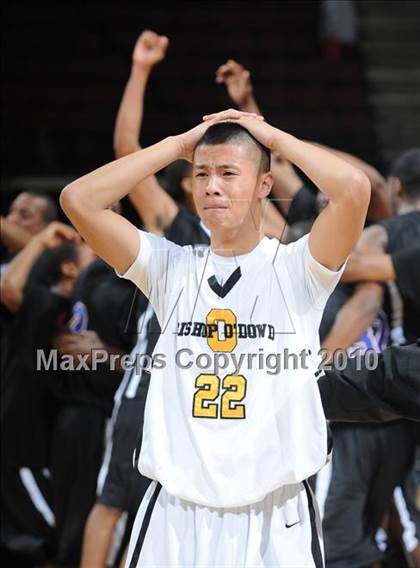 Thumbnail 1 in Bishop O'Dowd vs. Serra (CIF State D3 Final) photogallery.