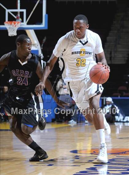 Thumbnail 3 in Bishop O'Dowd vs. Serra (CIF State D3 Final) photogallery.