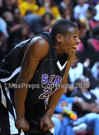 Thumbnail 3 in Bishop O'Dowd vs. Serra (CIF State D3 Final) photogallery.
