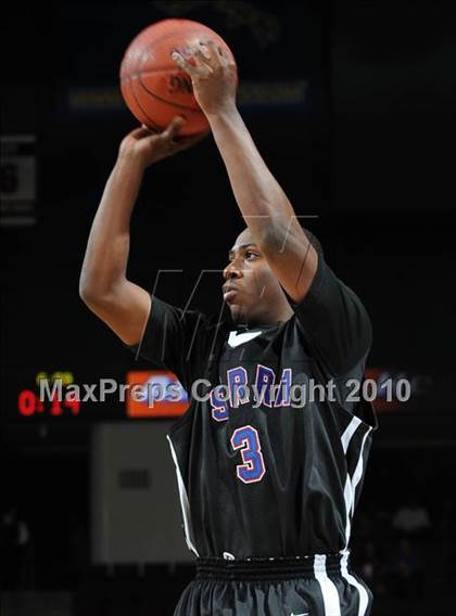 Thumbnail 2 in Bishop O'Dowd vs. Serra (CIF State D3 Final) photogallery.