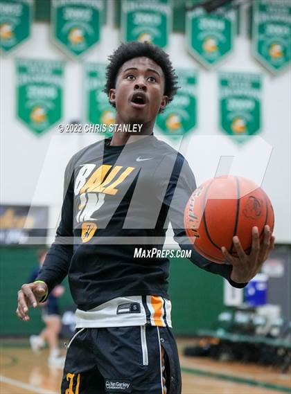 Thumbnail 2 in Cleveland Heights vs. King's Way Christian (Cactus Jam) photogallery.