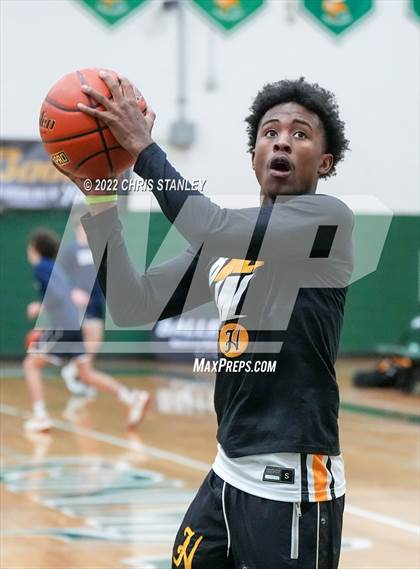 Thumbnail 1 in Cleveland Heights vs. King's Way Christian (Cactus Jam) photogallery.