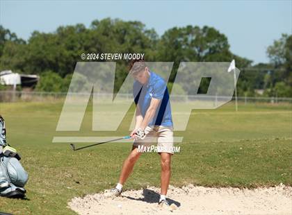 Thumbnail 3 in LHSAA Division IV Final photogallery.