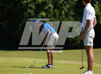 Thumbnail 3 in LHSAA Division IV Final photogallery.