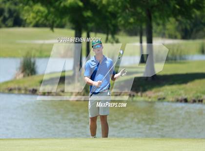 Thumbnail 3 in LHSAA Division IV Final photogallery.