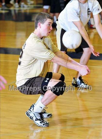 Thumbnail 1 in Montebello vs. St. Francis photogallery.