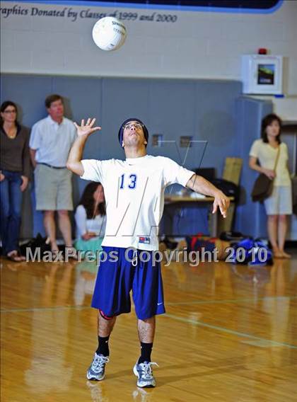 Thumbnail 3 in Montebello vs. St. Francis photogallery.