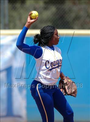 Thumbnail 3 in Lincoln vs. Crenshaw (CIF LA City Section Invitational) photogallery.