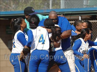 Thumbnail 2 in Lincoln vs. Crenshaw (CIF LA City Section Invitational) photogallery.