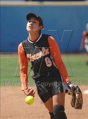 Thumbnail 2 in Lincoln vs. Crenshaw (CIF LA City Section Invitational) photogallery.