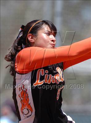 Thumbnail 2 in Lincoln vs. Crenshaw (CIF LA City Section Invitational) photogallery.