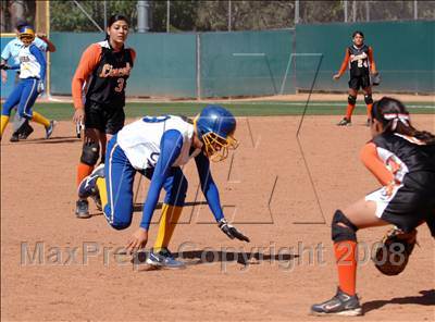 Thumbnail 1 in Lincoln vs. Crenshaw (CIF LA City Section Invitational) photogallery.