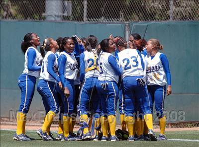 Thumbnail 1 in Lincoln vs. Crenshaw (CIF LA City Section Invitational) photogallery.