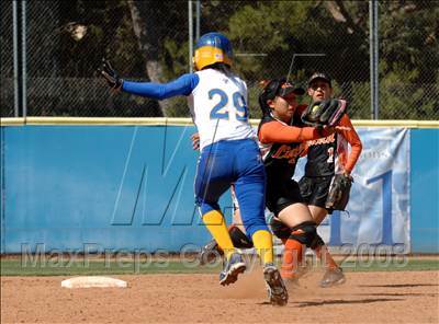 Thumbnail 1 in Lincoln vs. Crenshaw (CIF LA City Section Invitational) photogallery.