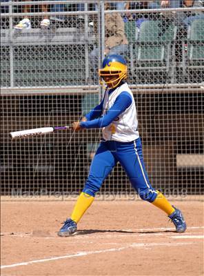 Thumbnail 1 in Lincoln vs. Crenshaw (CIF LA City Section Invitational) photogallery.