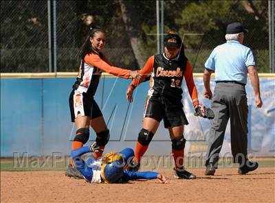 Thumbnail 1 in Lincoln vs. Crenshaw (CIF LA City Section Invitational) photogallery.
