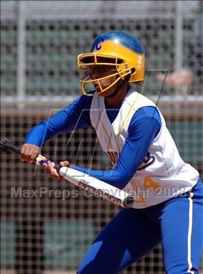 Thumbnail 2 in Lincoln vs. Crenshaw (CIF LA City Section Invitational) photogallery.